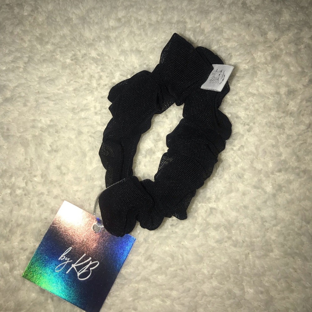 Dewedit Scrunchie